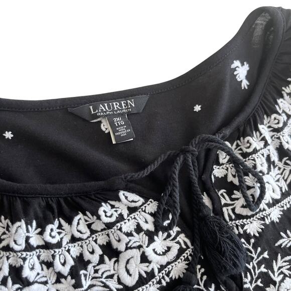 Lauren Ralph Lauren Black White Floral Embroidered Smocked Peasant Top Size 2X - Picture 5 of 11